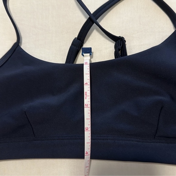 NWOT Alo Yoga Airlift Intrigue Bra in Dark Blue Size XS - Picture 11 of 11